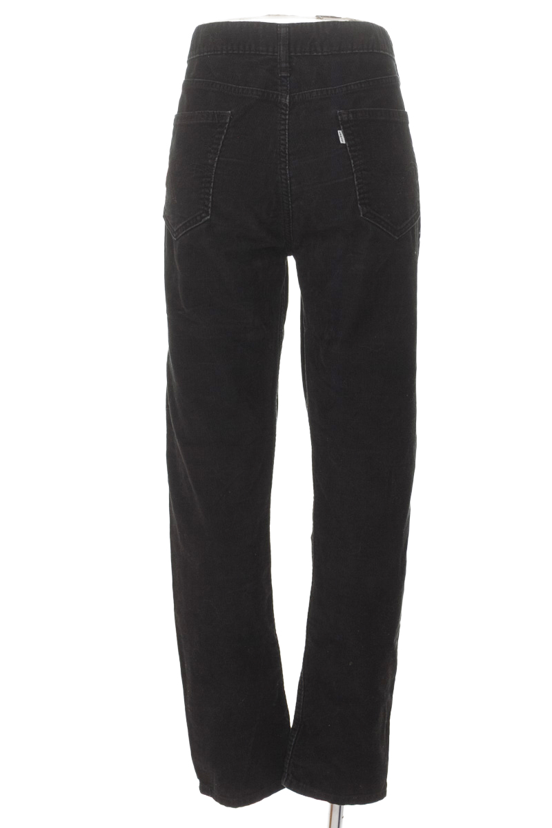 Pantalón color Negro - Levis