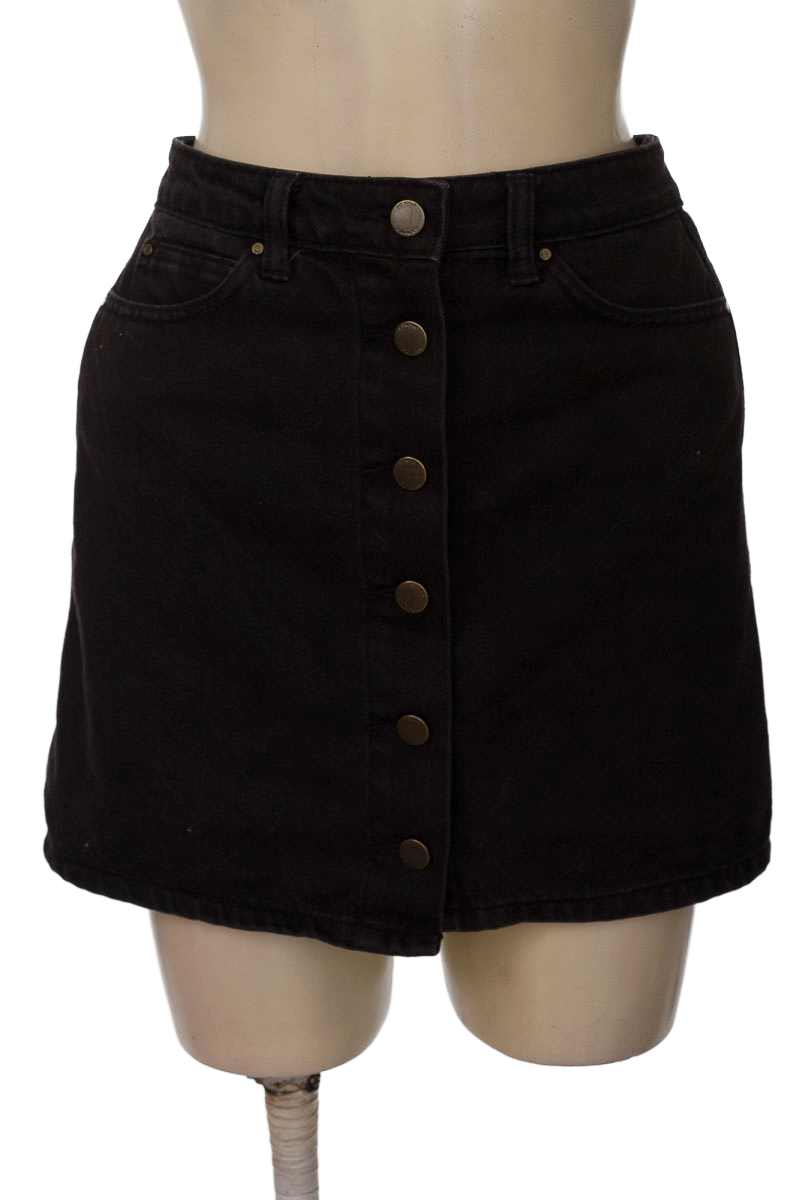 Falda color Negro - Fst