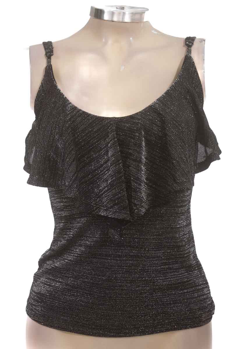 Top / Camiseta color Negro - Mossimo