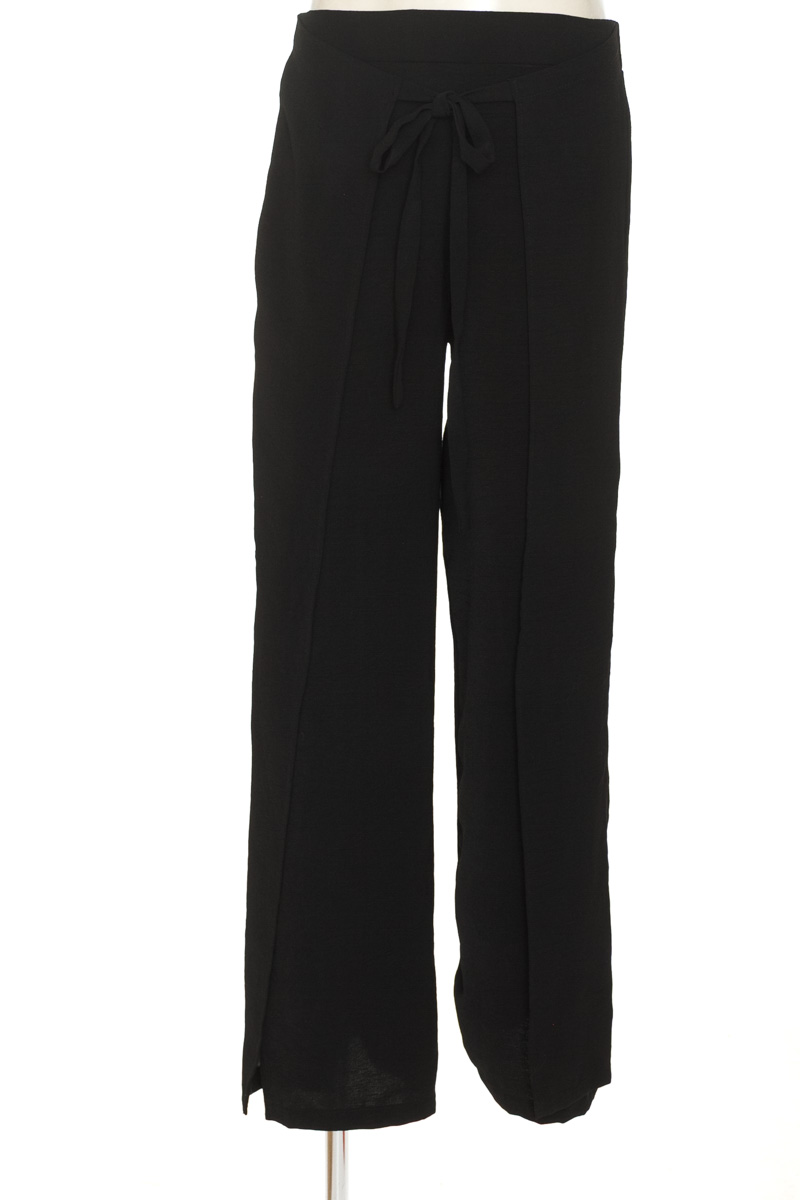 Pantalones color Negro - Zara