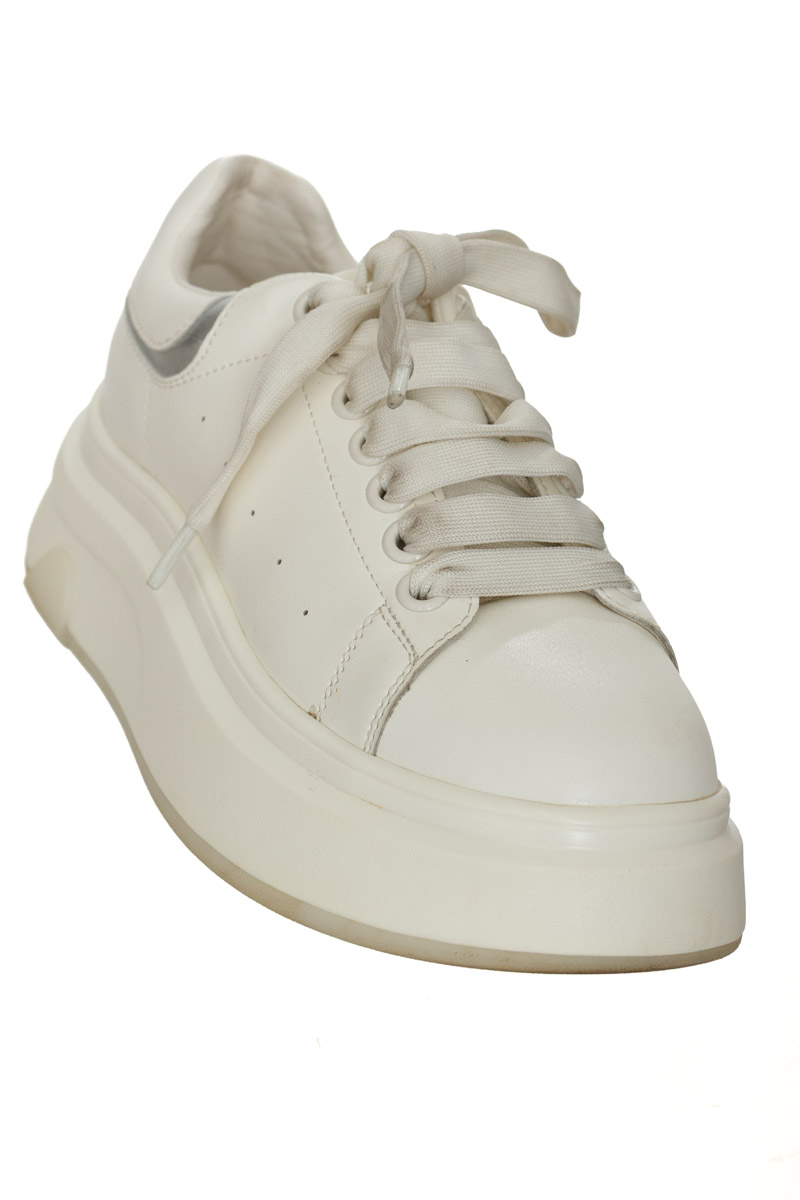 Zapatos color Blanco - Closeando