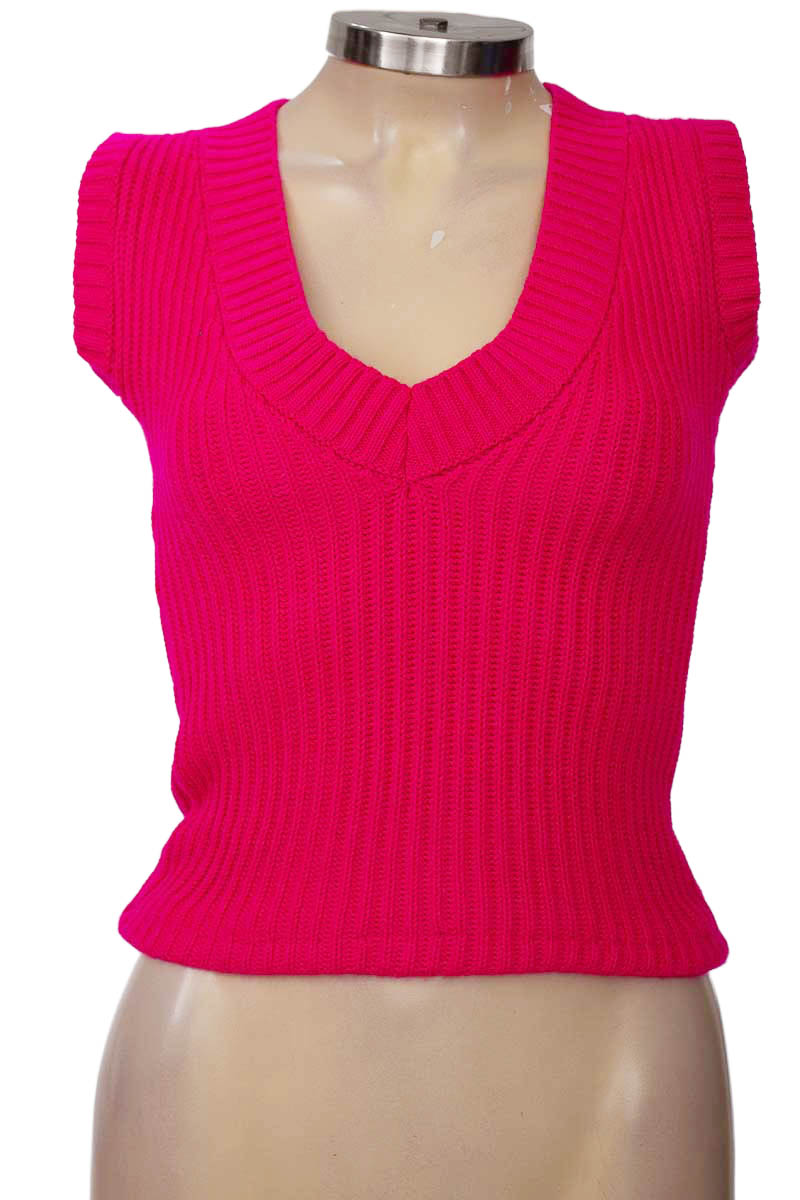 Sweater color Fucsia - Closeando