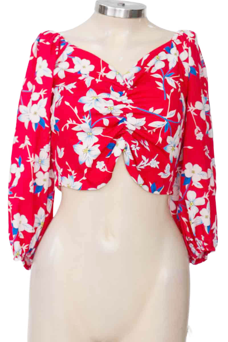 Blusa color Rojo - Closeando