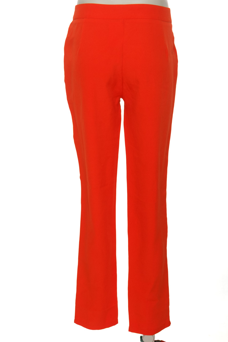 Pantalones color Naranja - Closeando