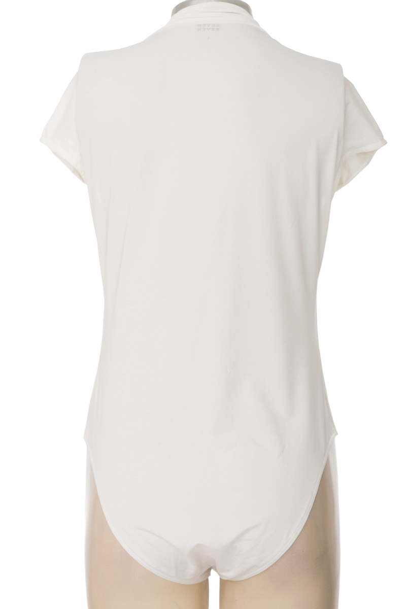 Top / Camiseta color Blanco - Seven Seven