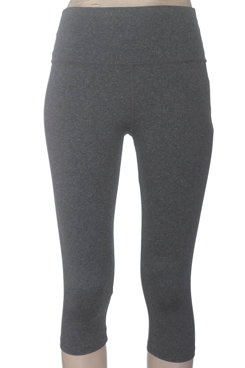 Ropa Deportiva / Salida de Baño color Gris - Bronzini