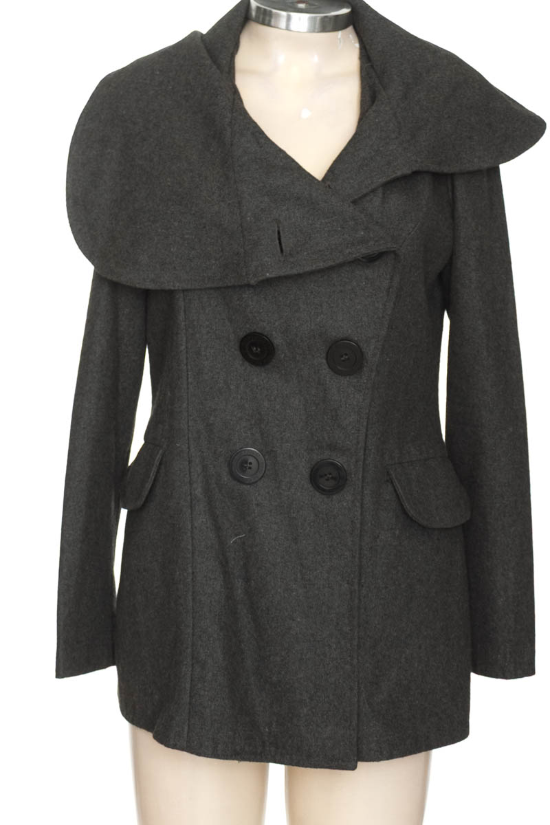 Chaqueta / Abrigo color Gris - Beso de Coco