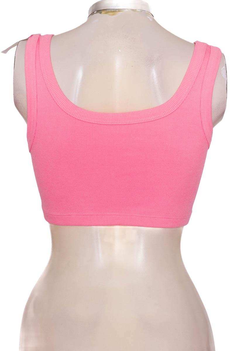 Top / Camiseta color Rosado - Closeando