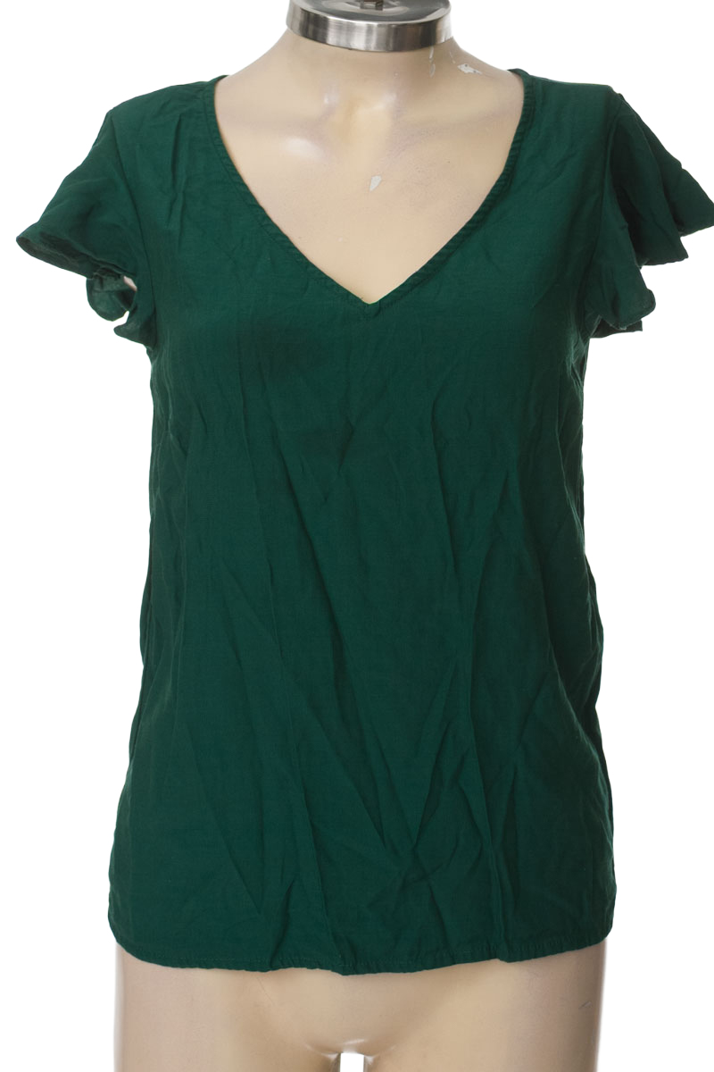 Top / Camiseta color Verde - Stradivarius