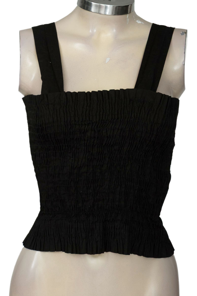 Top / Camiseta color Negro - Arkitect/Especia
