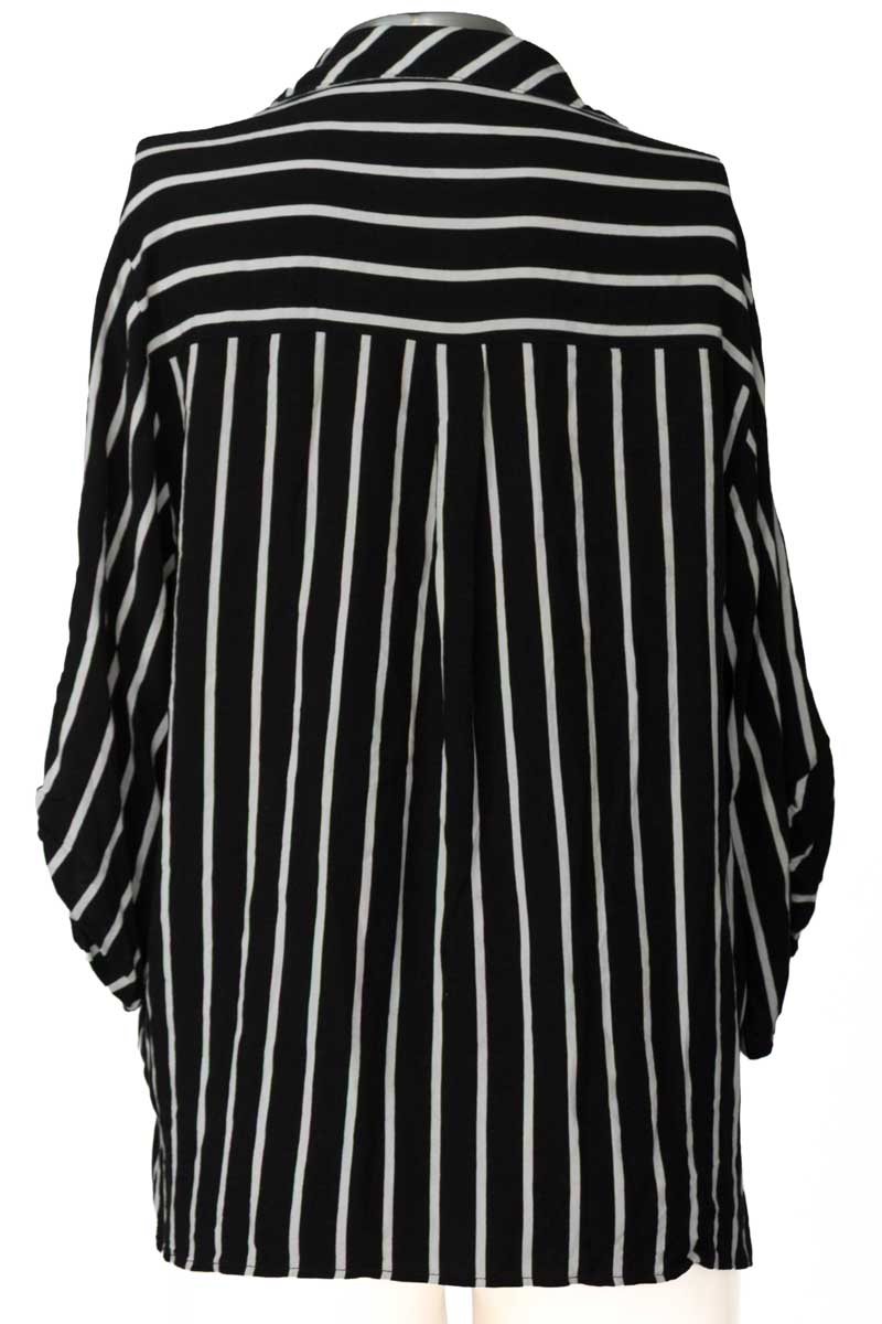 Blusa color Negro - L&H