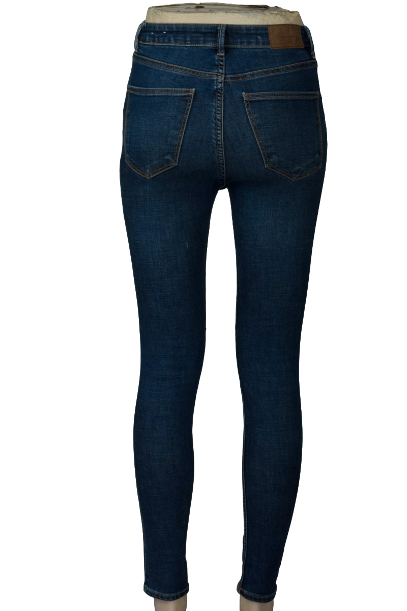 Pantalones color Azul - Bershka