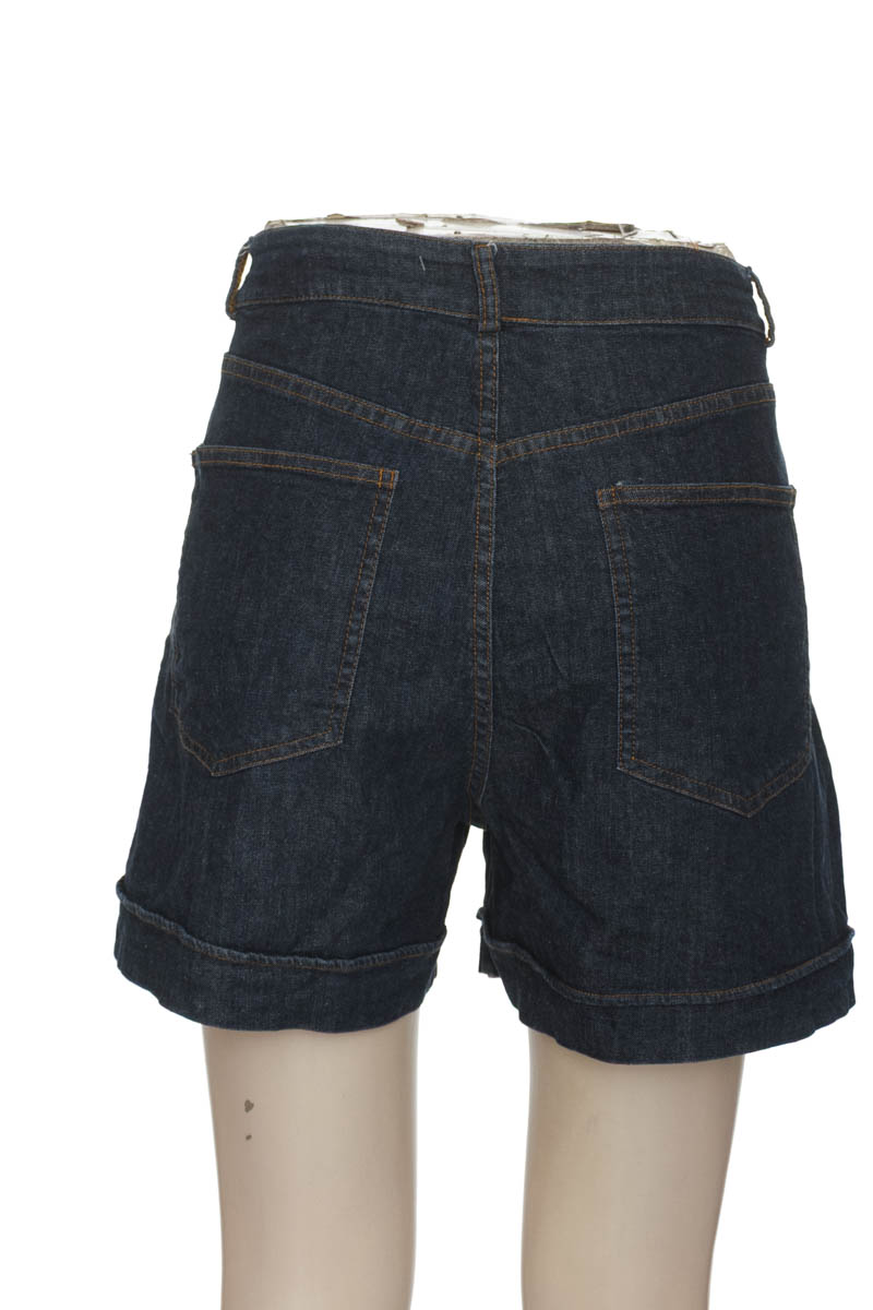 Short color Azul - Zara