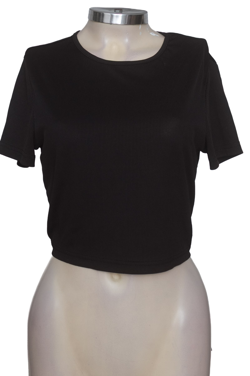 Top / Camiseta color Negro - Shein