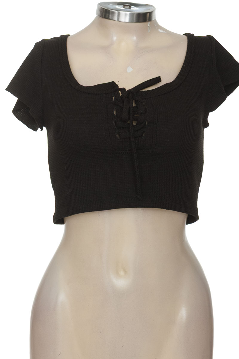 Top / Camiseta color Negro - Free Spirit