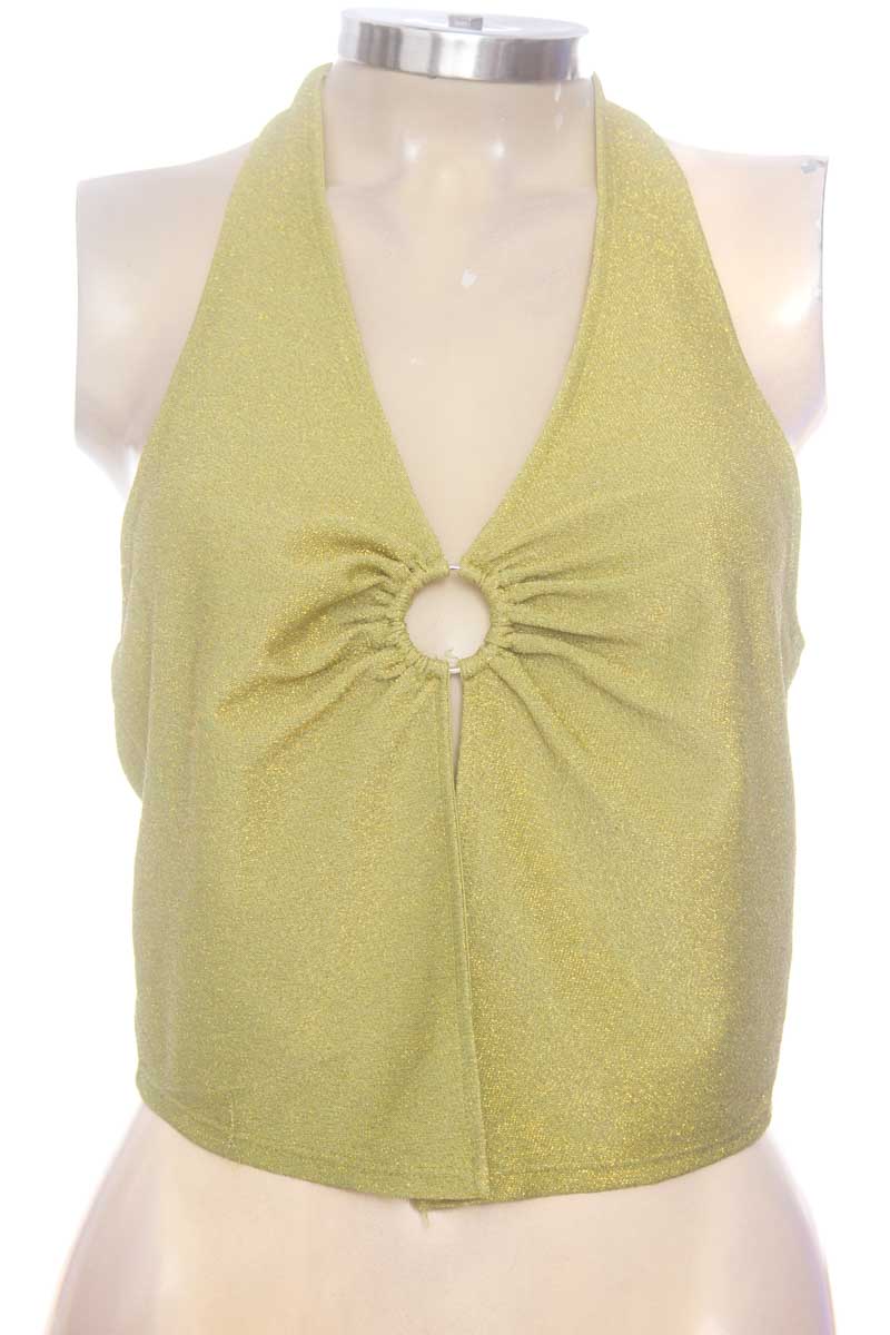 Top / Camiseta color Verde - Divided by H&M