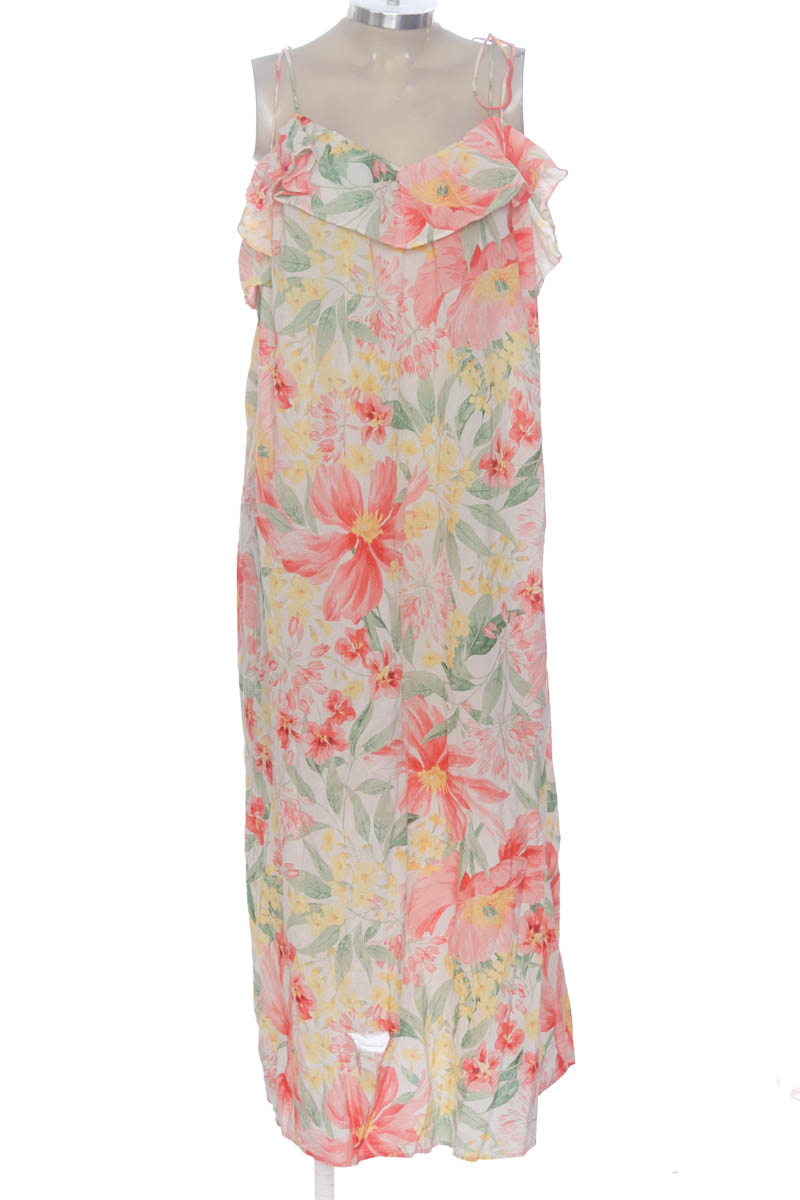 Vestido / Enterizo color Blanco - H&M
