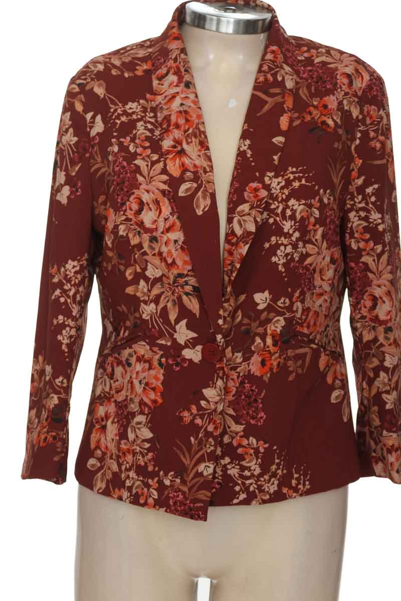 Chaqueta / Abrigo color Vinotinto - Stradivarius