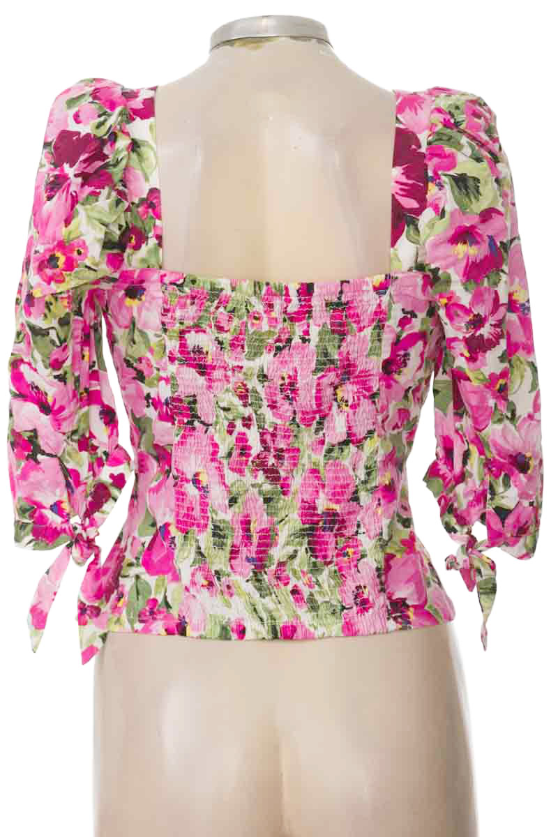 Blusa color Rosado - ELA