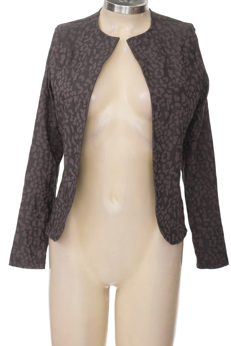 Chaqueta / Abrigo color Gris - Closeando