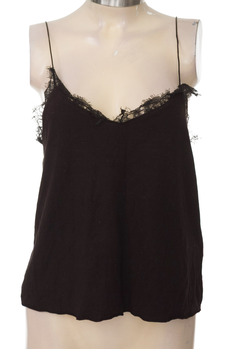 Top / Camiseta color Negro - Pull & Bear