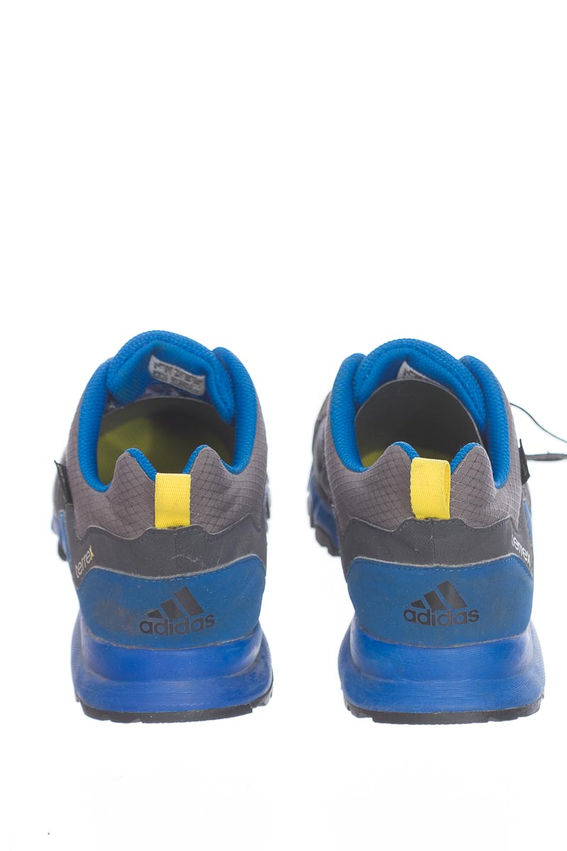 Zapatos color Azul - Adidas talla 6 de Segunda Mano | Closeando