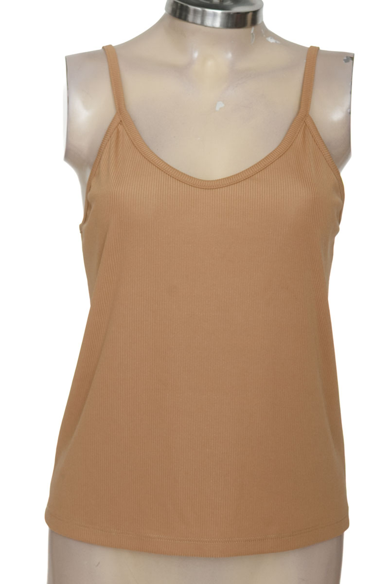 Top / Camiseta color Beige - Tennis