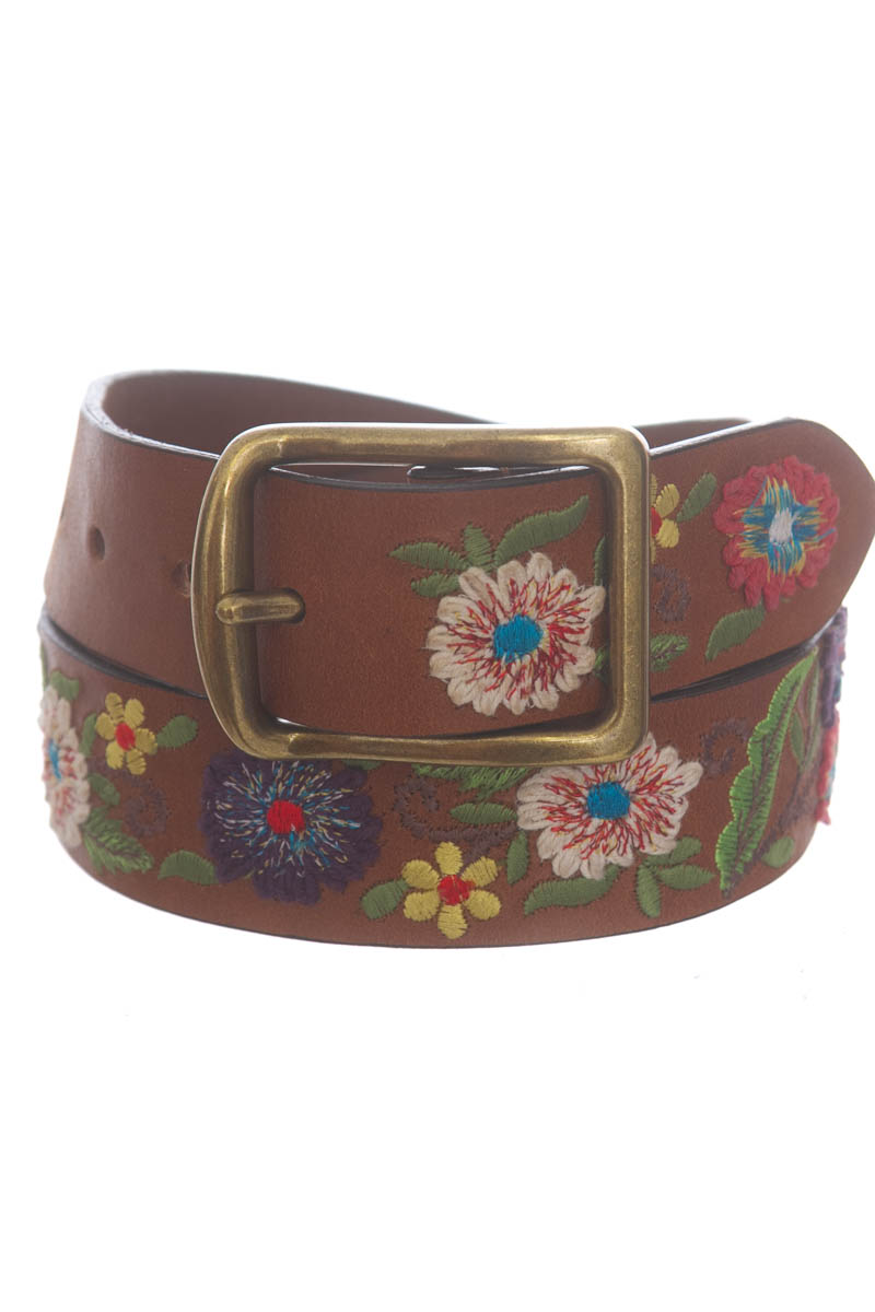 Accesorios color Café - Closeando