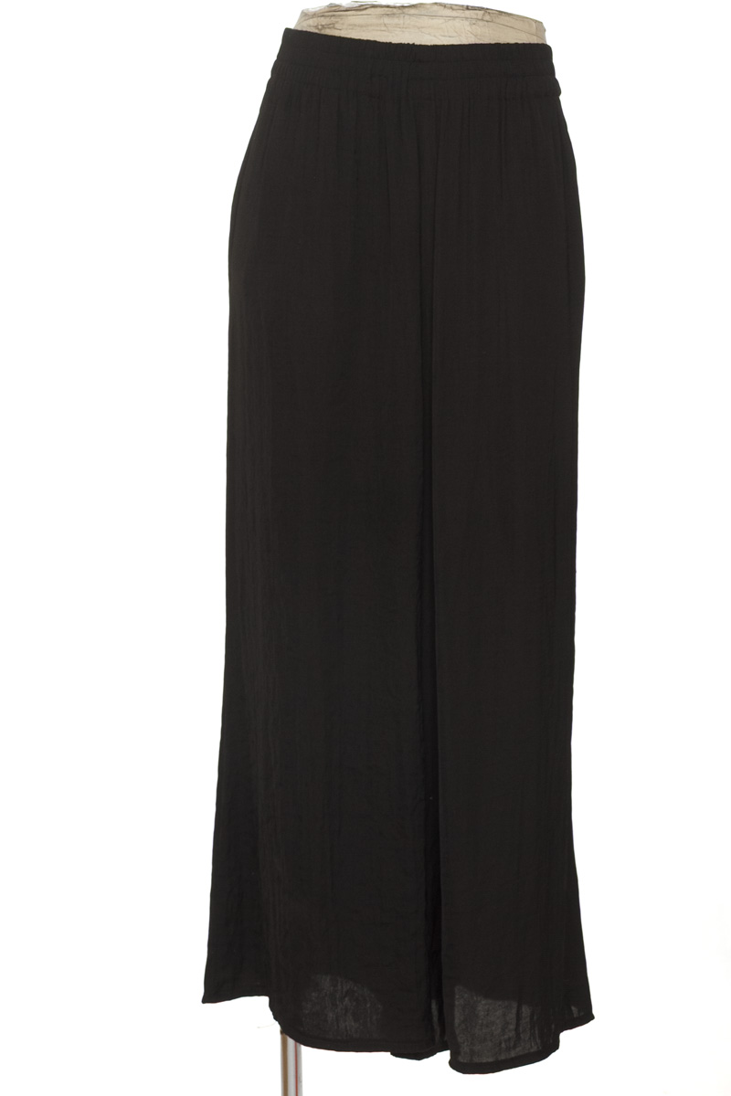 Pantalones color Negro - Zara