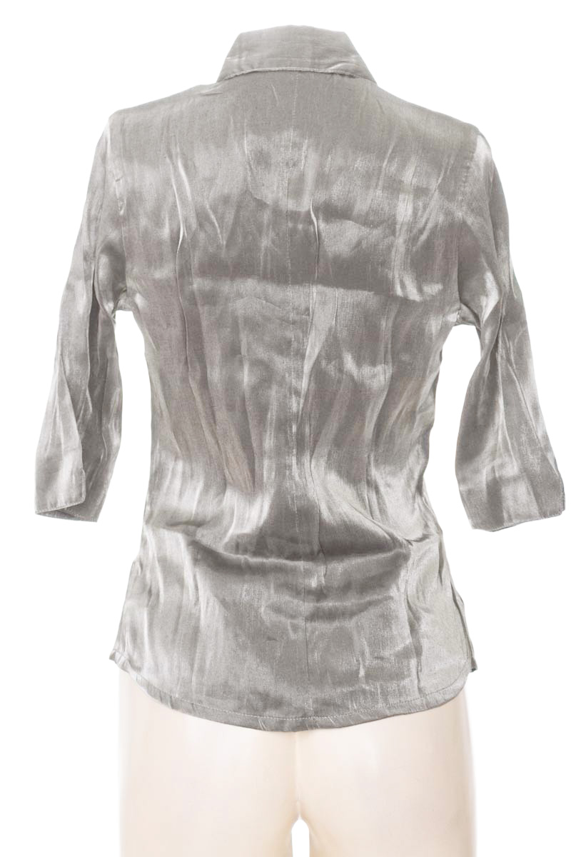 Blusa color Gris - Closeando