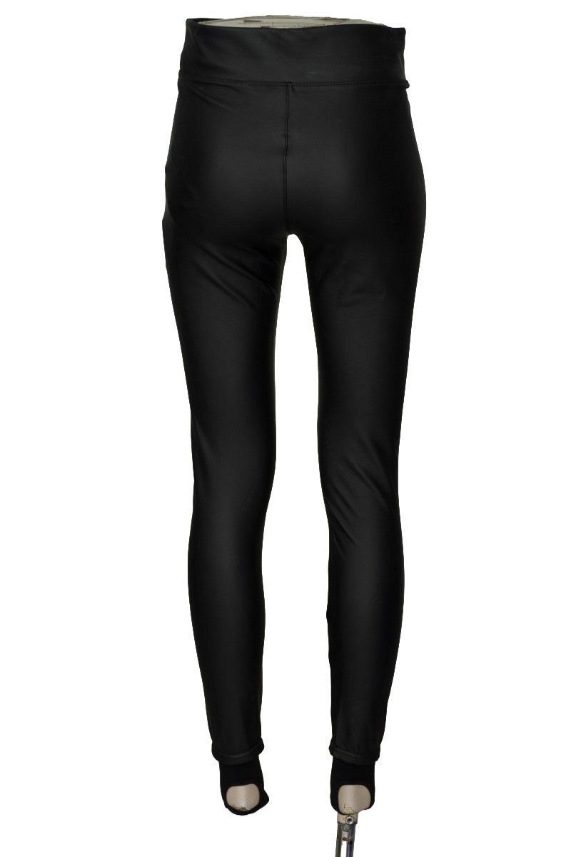 Pantalones color Negro - Closeando