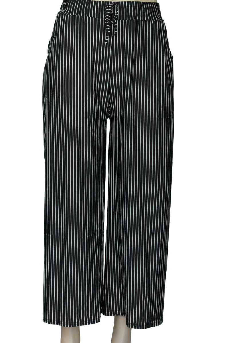 Pantalones color Negro - Closeando