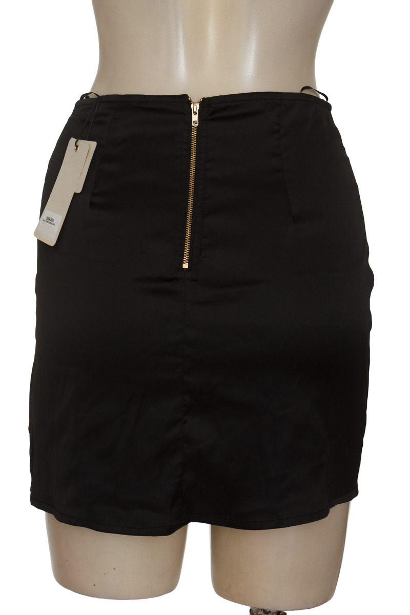 Falda color Negro - SCARSA
