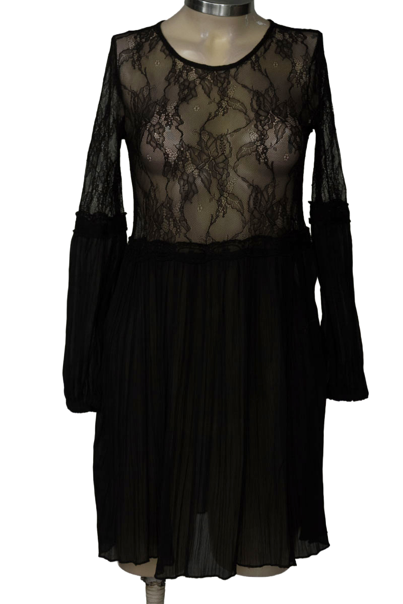 Vestido / Enterizo color Negro - Closeando