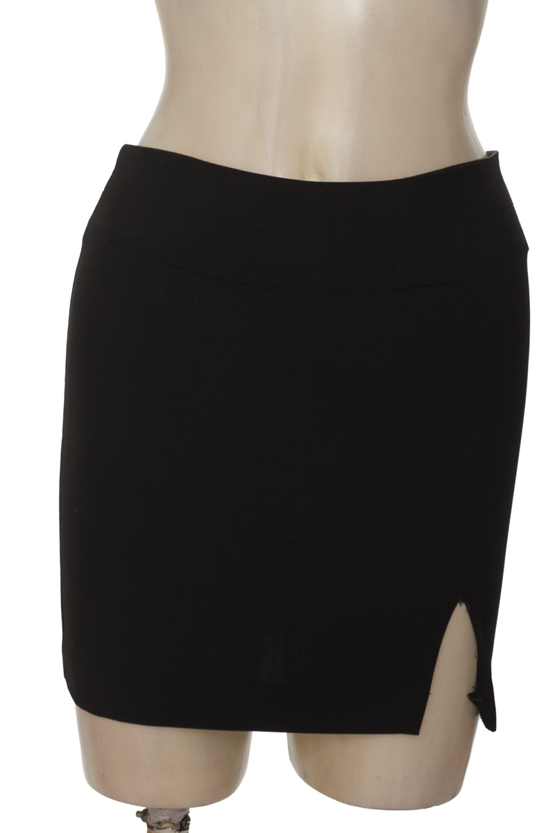 Falda color Negro - Hot Staff