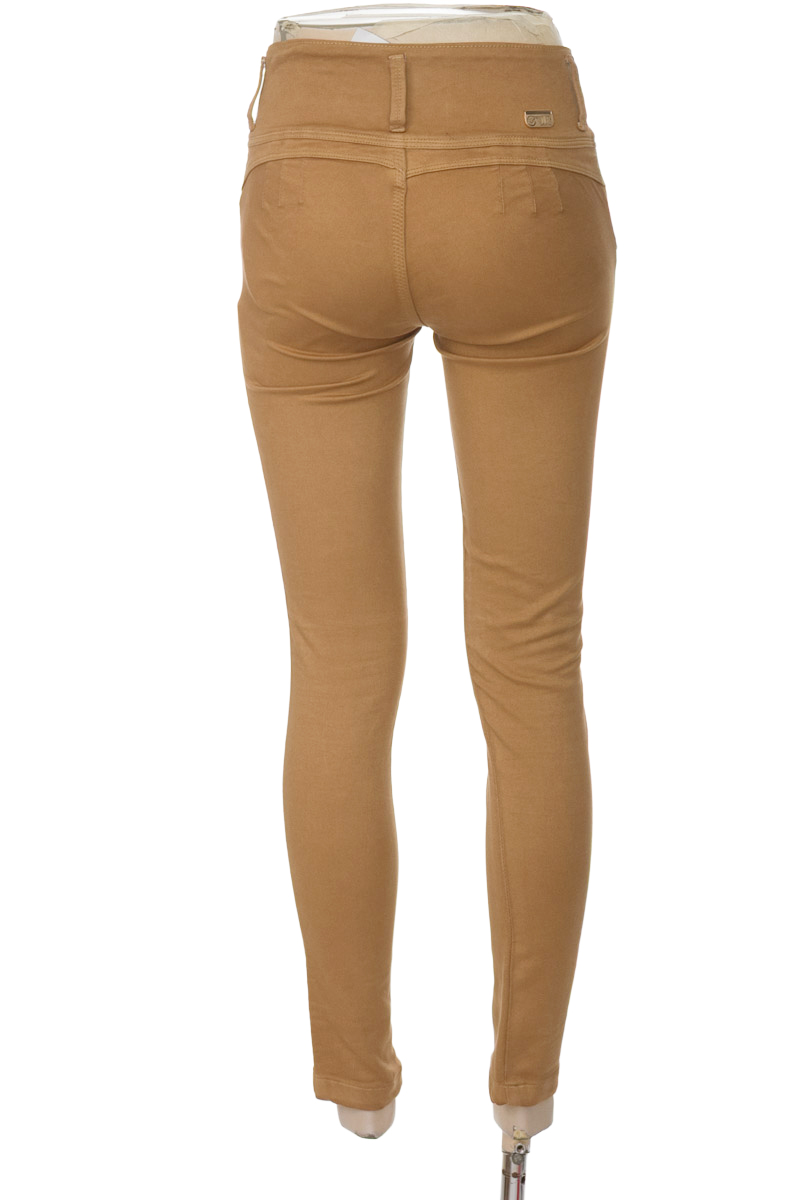 Pantalones color Beige - Violeta