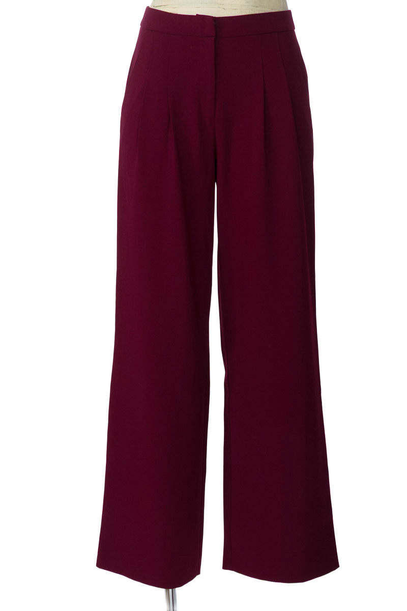Pantalones color Vinotinto - Forever 21