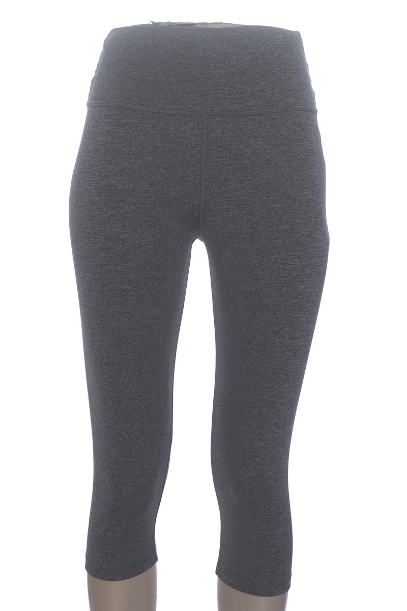 Ropa Deportiva / Salida de Baño color Gris - Bronzini