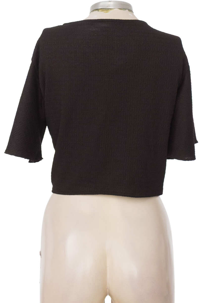 Top / Camiseta color Negro - University Club