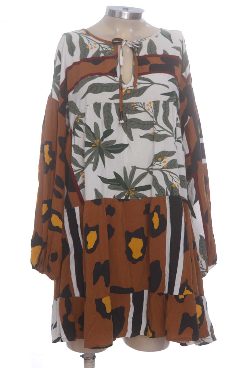 Vestido / Enterizo color Estampado - Tennis