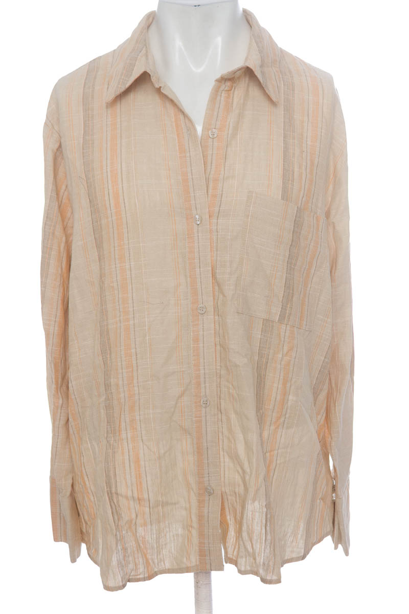 Camisa color Beige - Divided by H&M