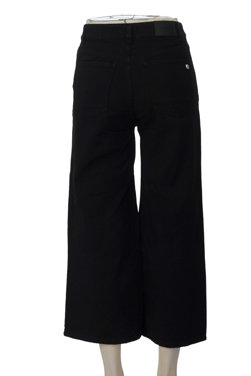 Pantalones color Negro - Arkitect/Amodomio
