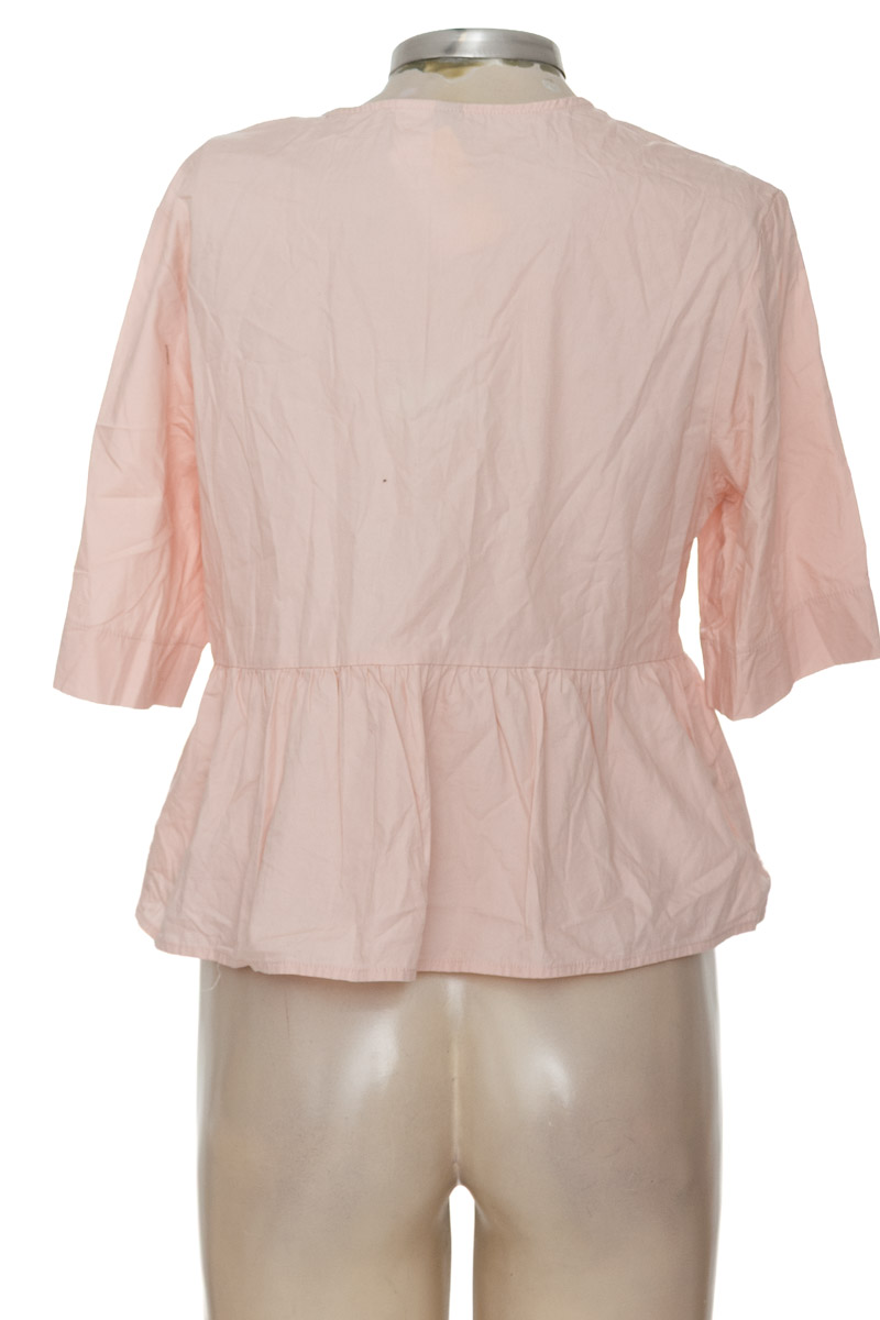 Top / Camiseta color Rosado - Divided by H&M