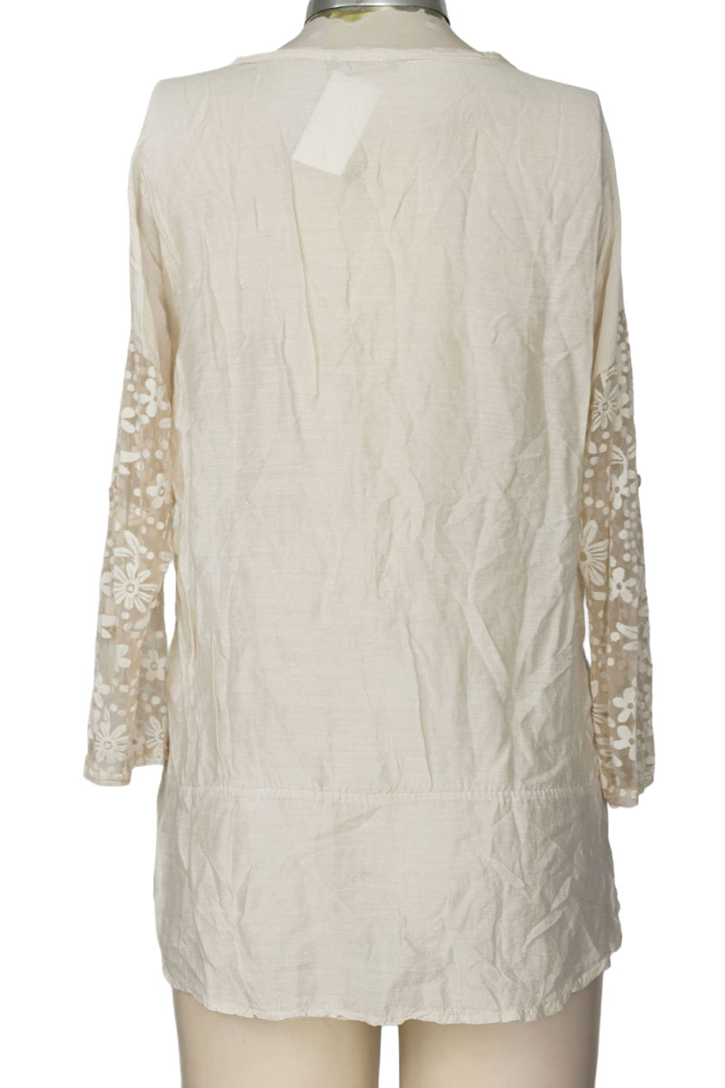 Blusa color Beige - Lola