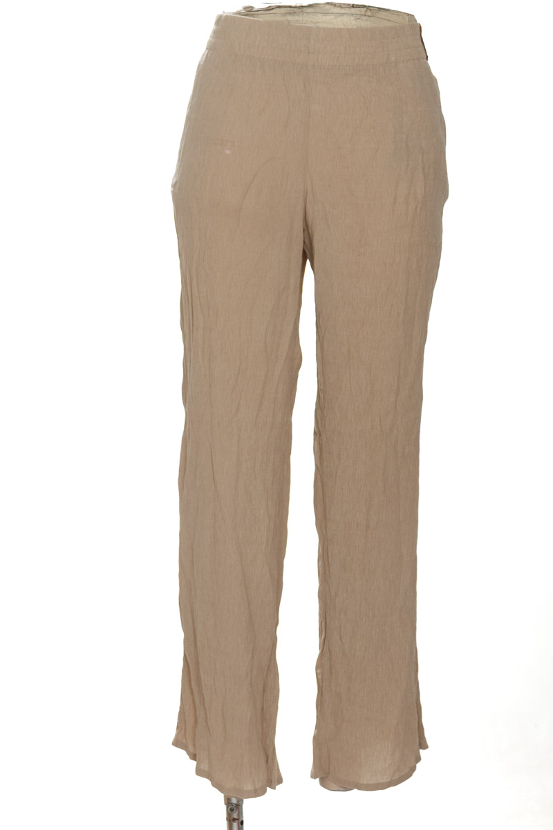 Pantalones color Beige - Divided by H&M