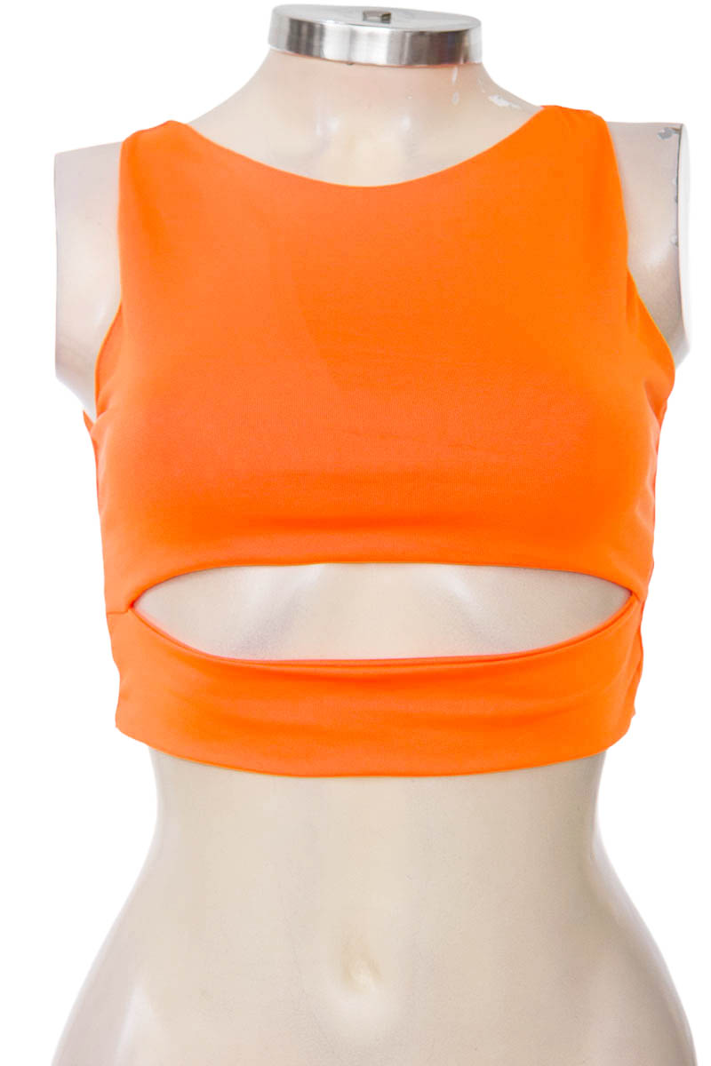 Top / Camiseta color Naranja - Closeando