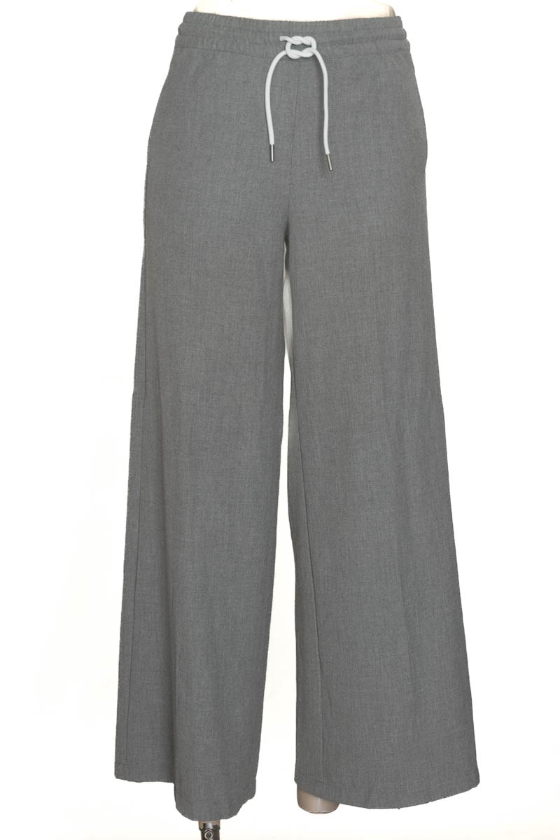 Pantalones color Gris - Divided by H&M
