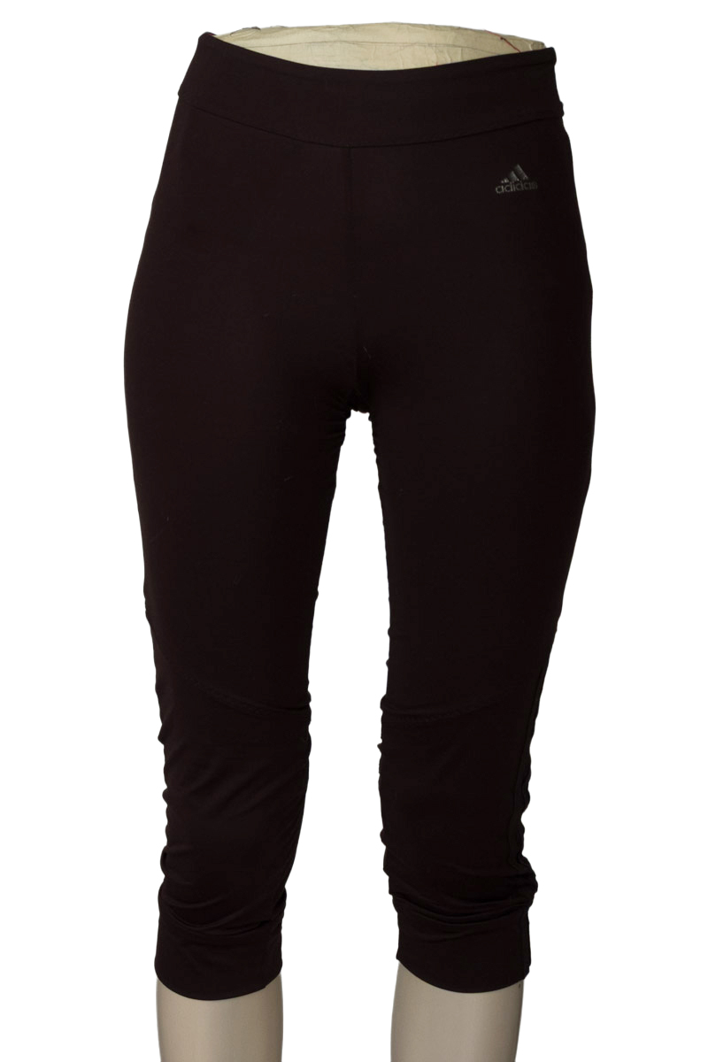 Ropa Deportiva / Salida de Baño color Café - Adidas