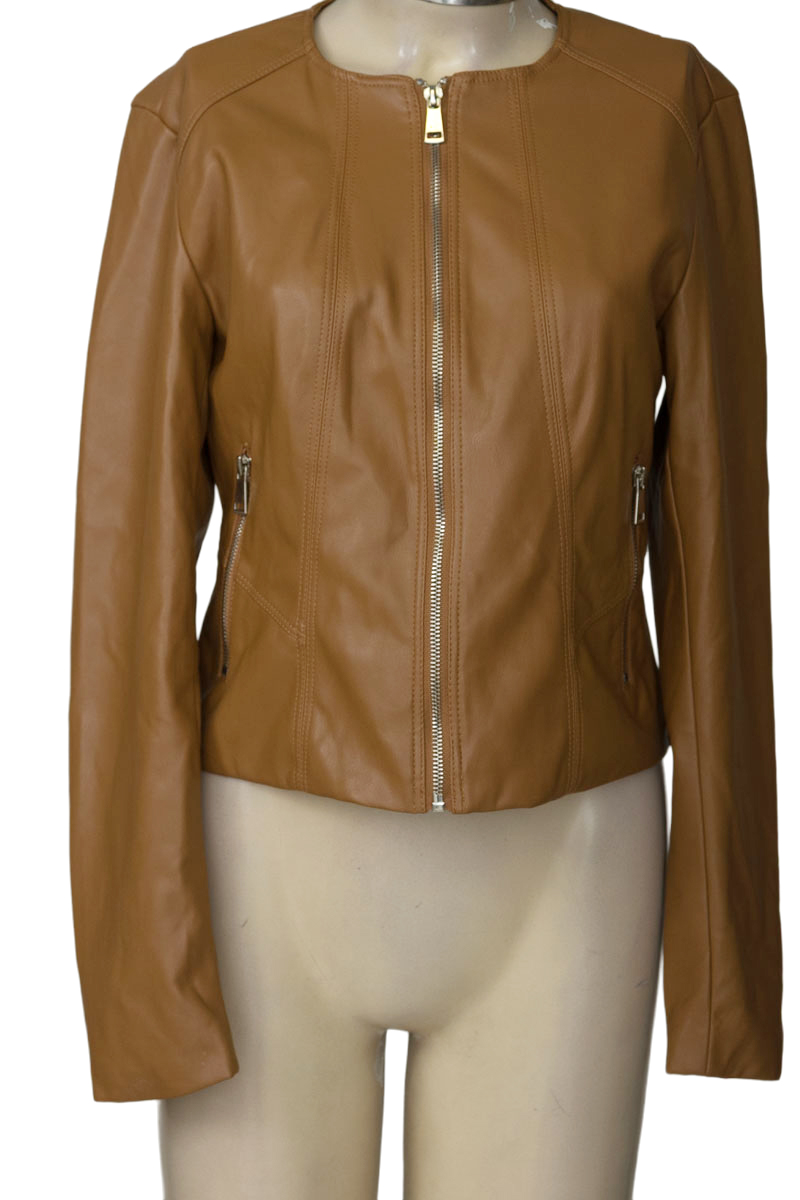 Chaqueta / Abrigo color Café - Stradivarius