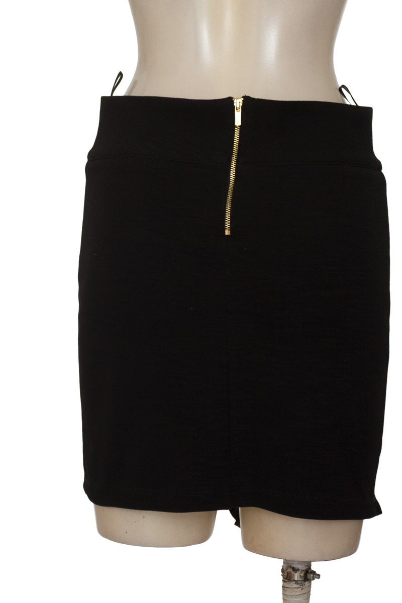 Falda color Negro - ELA